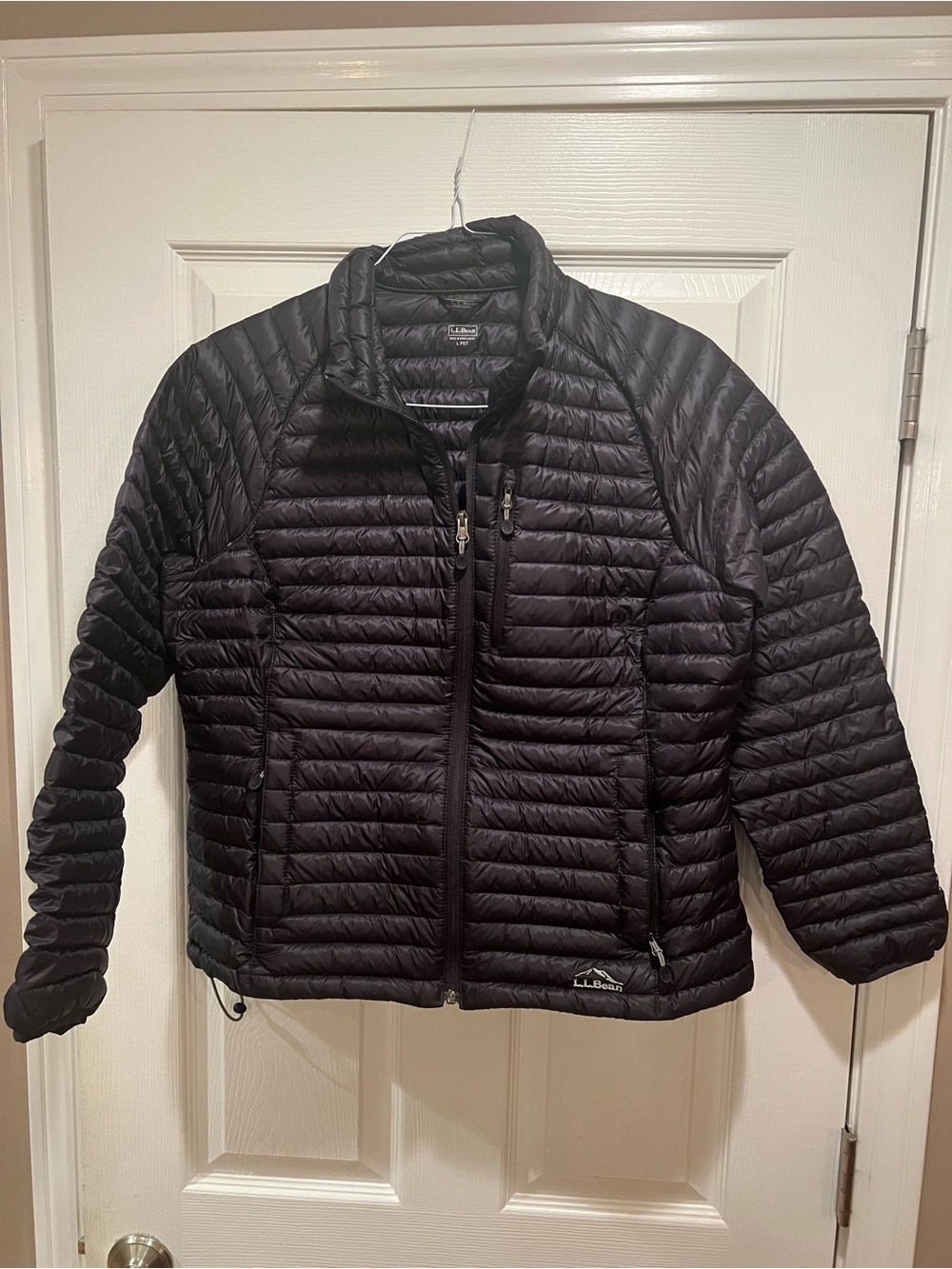 L.L. Bean Women’s Ultralight 850 Down Sweater - Large, PETITE